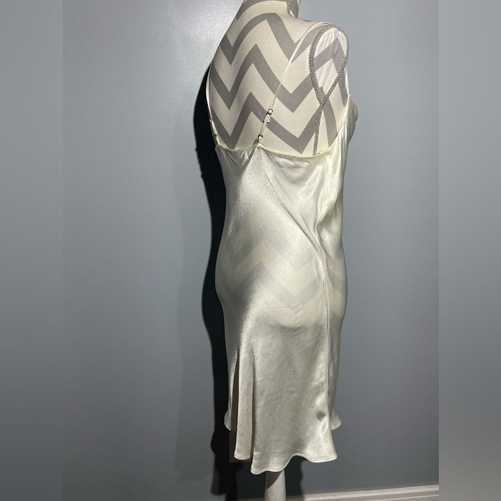 LOLA GRACE DRESS - Picture 6 of 12